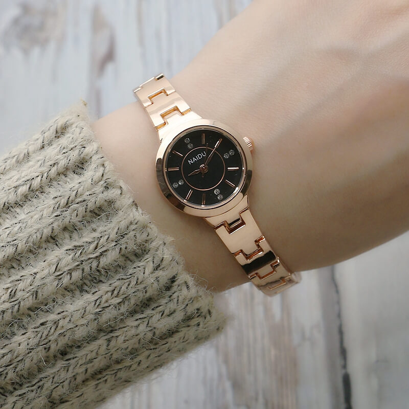 Trendy bracelet watch.gb.2