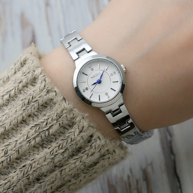 Trendy bracelet watch.sw.1