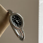 কোডঃ wL106sb; Bracelet oval shape watch - Image 3