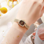 কোডঃ WL108gc; Popular Coco oval watch