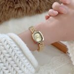 কোডঃ WL108gg; Popular Coco oval watch - Image 3