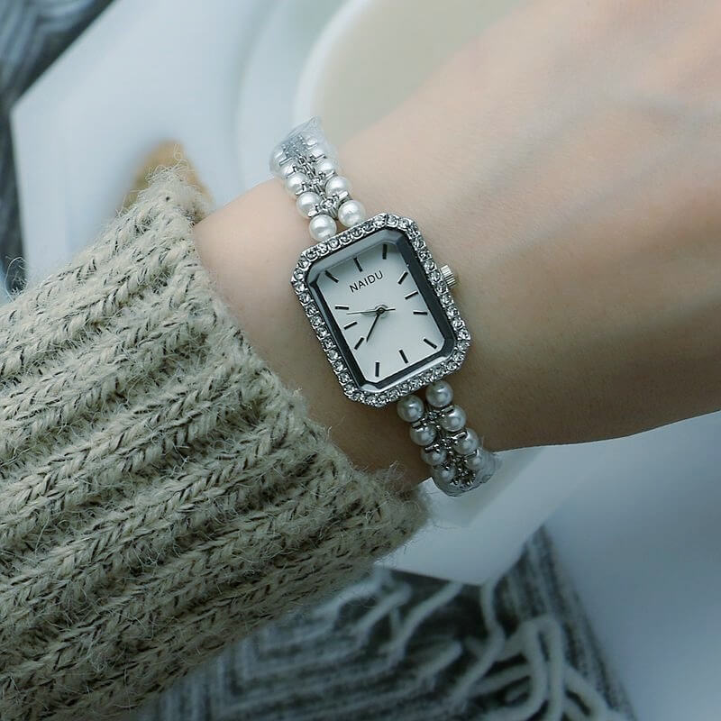 Rhinestone rectangle watch.s (1)